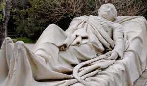 ΑΛΕΞΑΝΔΡΟΣ  ΥΨΗΛΑΝΤΗΣ  ΤΟ ΜΝΗΜΕΙΟ ΤΟΥ